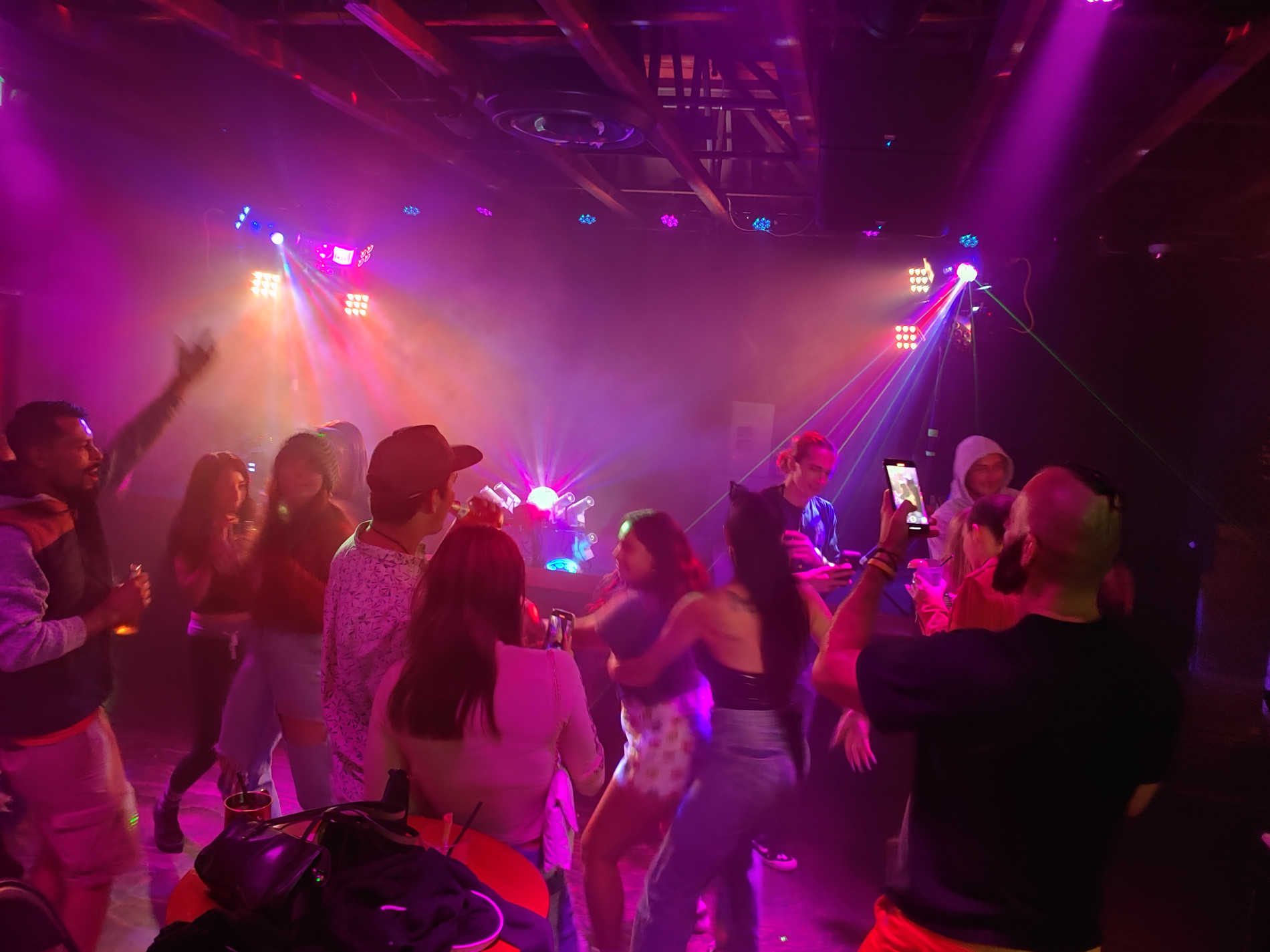 Crowd at a public sloKaraoke event